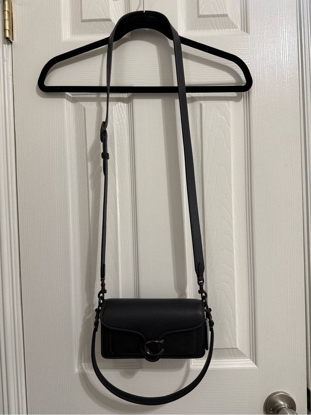 Coach Tabby Shoulder Bag 20 - Picture 3 of 12